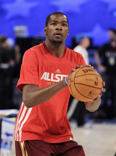 更是在球队 更是在球队